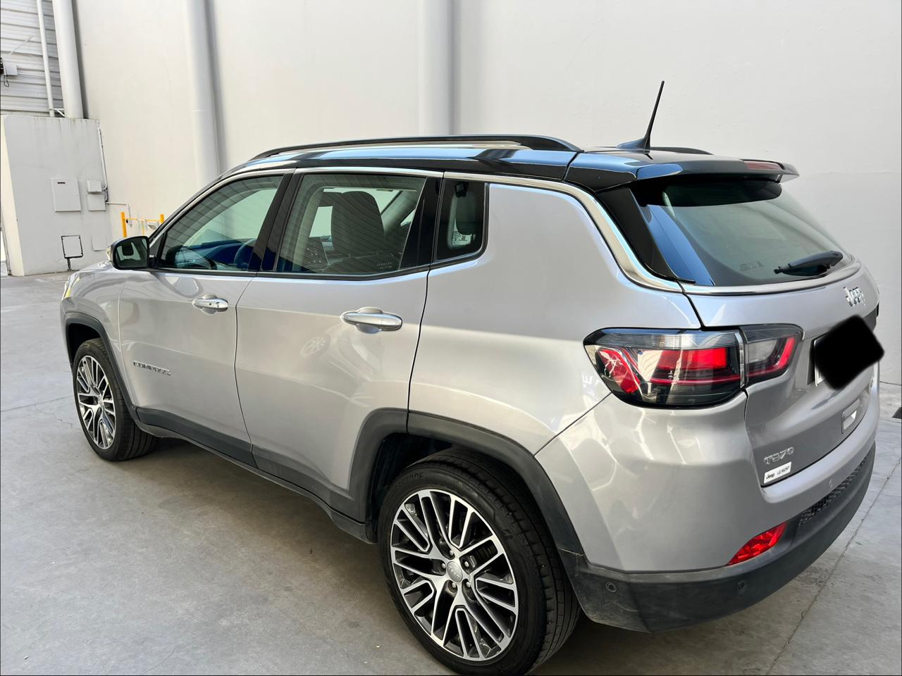 COMPASS LIMITED 1,3 AT6 4×2